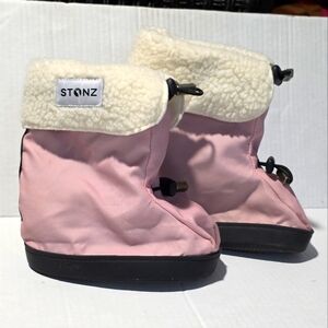 Stonz XL  Toddler Boots Rubber Sole Fleece Lining  & Sherpa Extra Sock  Pink